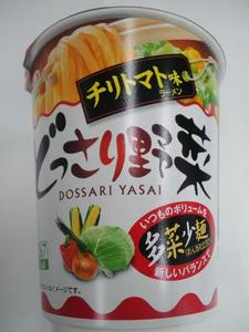 エースコックどっさり野菜チリトマト味2.JPG