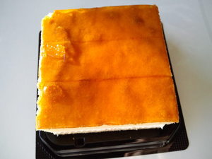 モンテールベイクドチーズケーキ2.JPG